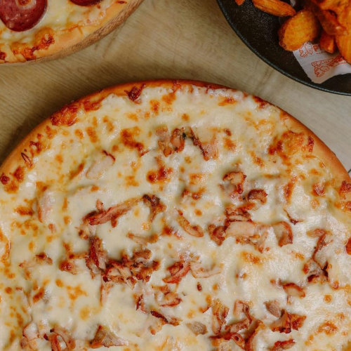 بيتزا خضار مع دجاج