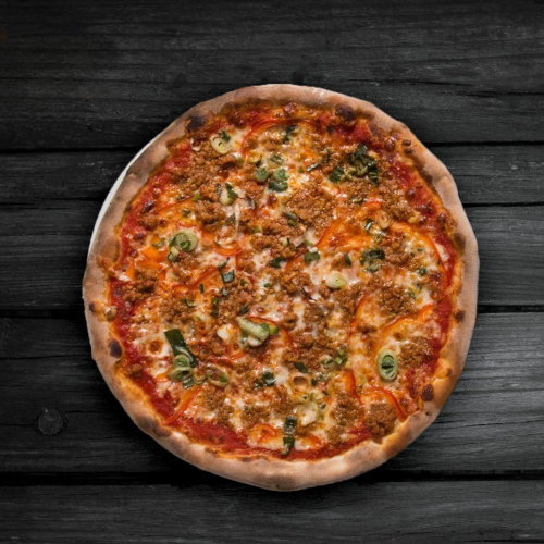 بيتزا خضار مع كفتة