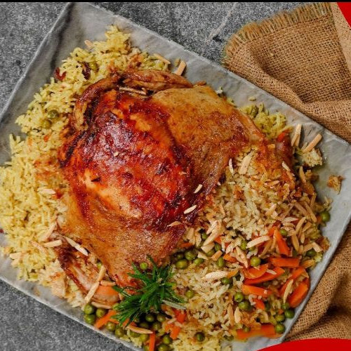 دجاجة محشية 